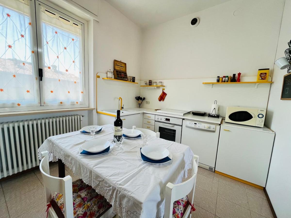 Casa Vacanze Con Vista Panoramica Frassinello Exterior foto