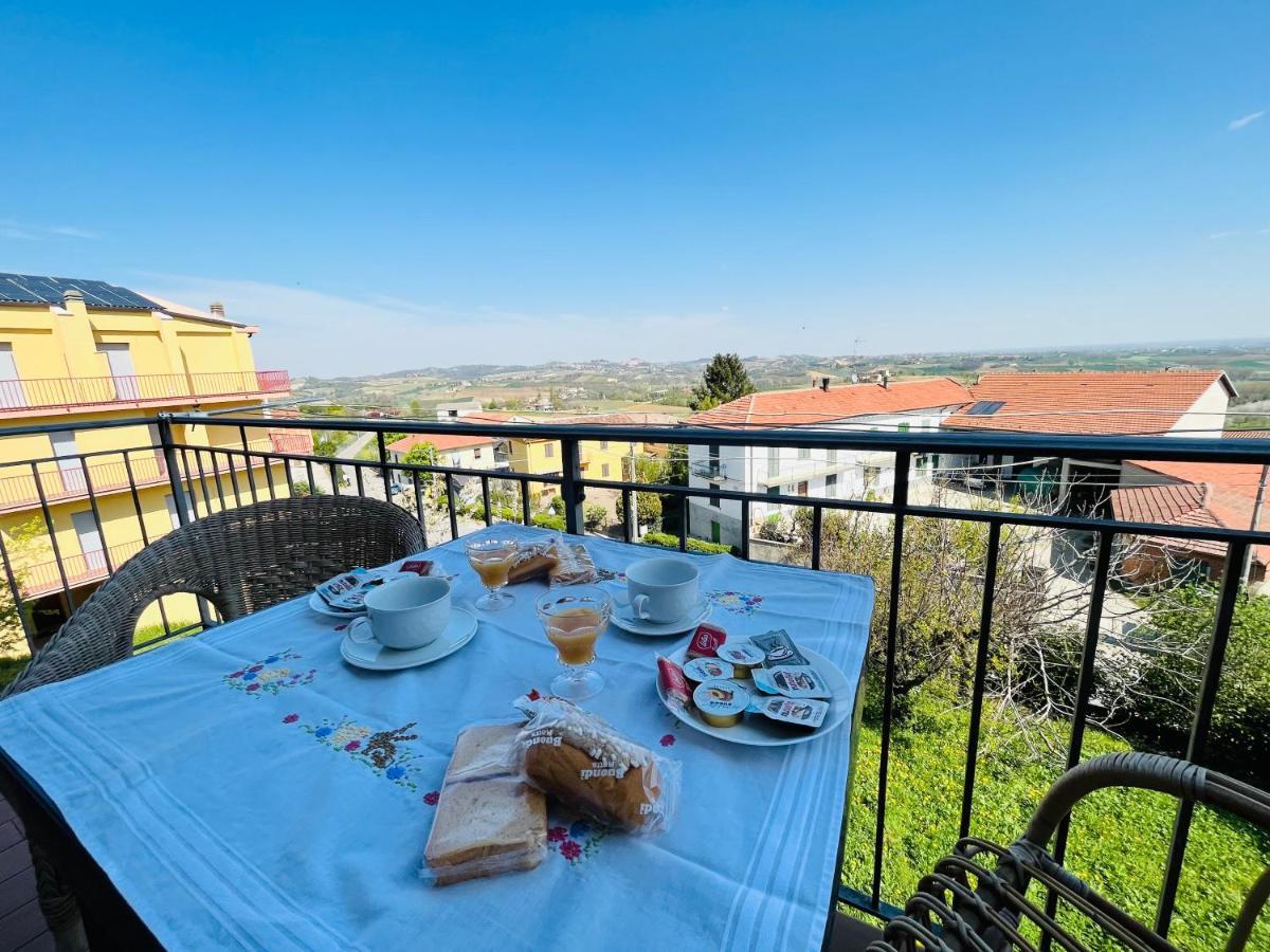 Casa Vacanze Con Vista Panoramica Frassinello Exterior foto